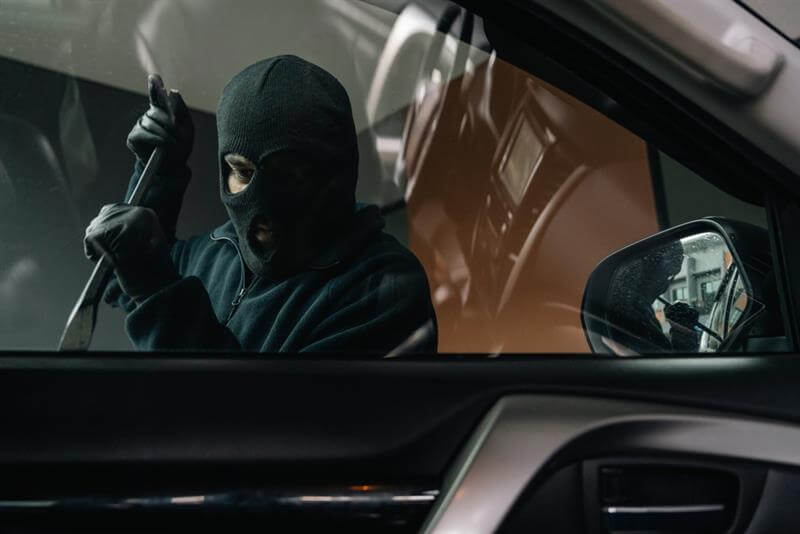 Thief in uniform black jacket various action stolen cars.